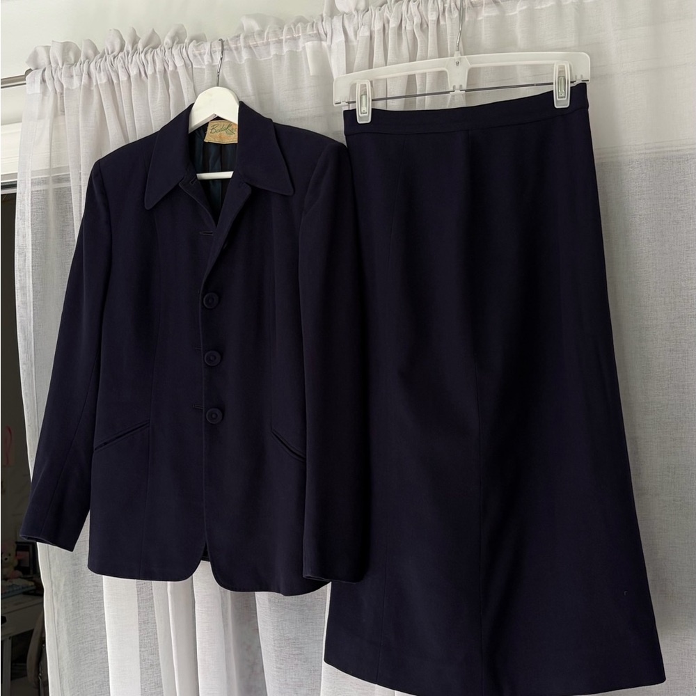 Arcadia Vintage Navy Blue (Purplish) Blazer & Skirt Set – Size 4